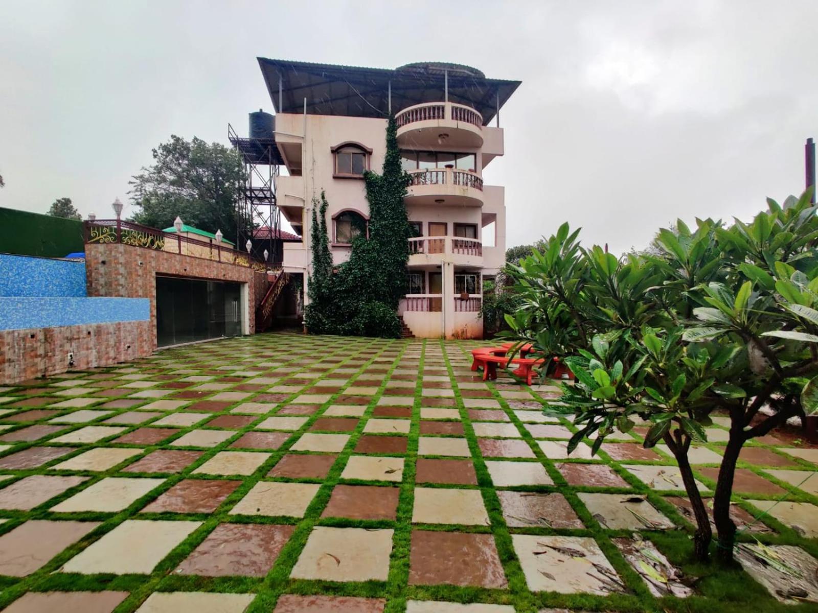 Quinte Hills Residency Villa Panchgani Exterior photo